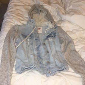 jean/ sweatshirt jacket